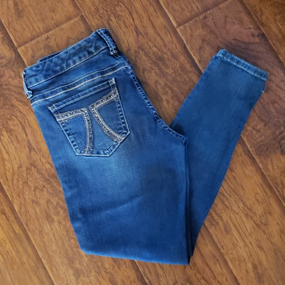 Seven7 Skinny Jeans